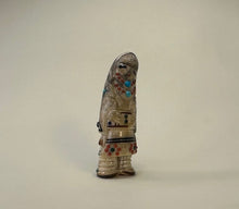 Load image into Gallery viewer, Demure Maiden