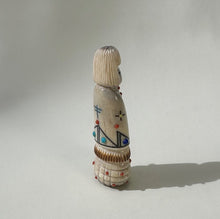 Load image into Gallery viewer, Shilowa:kwa Dowa E'lashdoki (Red Corn Maiden)