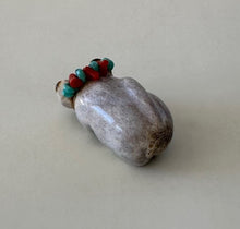 Load image into Gallery viewer, Curious Cat!