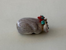 Load image into Gallery viewer, Curious Cat!