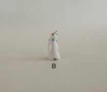 Load image into Gallery viewer, Mini Standing Bears