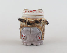 Load image into Gallery viewer, A&#39;la:ho the Shaman Rain Frog